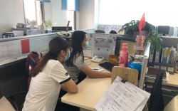 揭秘因新冠阳性崩溃大哭女子流调过程，报告写