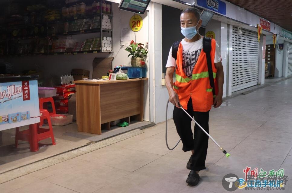 萍乡：持续开展爱国卫生运动 助力疫情防控（图