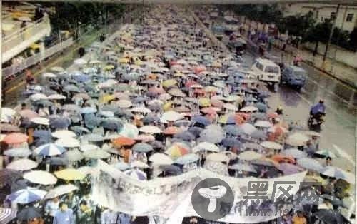 还原21年前大事!中国驻南斯拉夫大使馆被炸案终