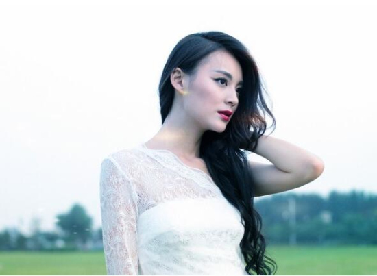 毛林林为什么不红?沉淀十年宣布出柜一夜成名